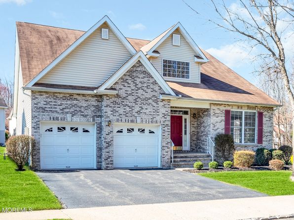 217 Bradwick Way, Marlboro, NJ 07746