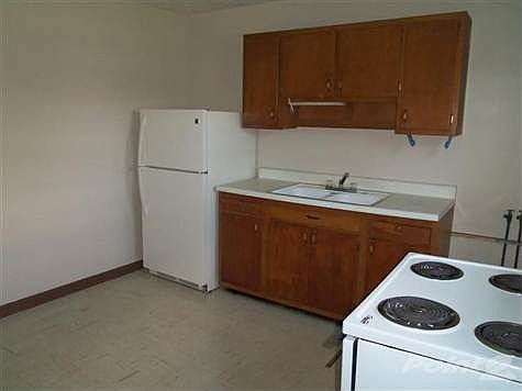 3rd image of 322 Euclid Ave