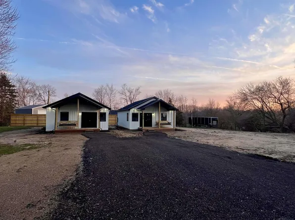 7127 Grand River Ave, Saranac, MI 48881