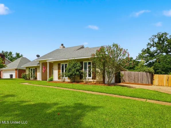 205 Cherry Dr, Brandon, MS 39042