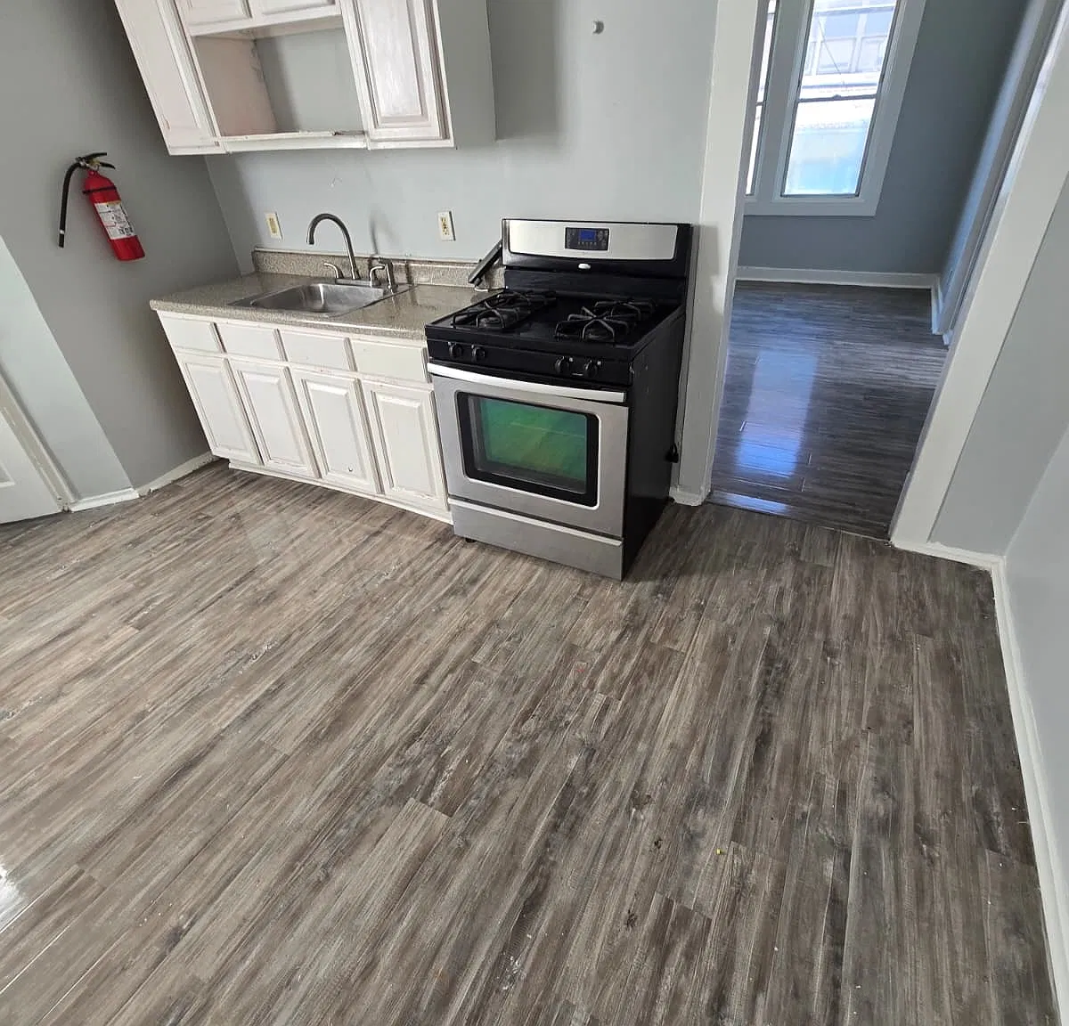 3 bed, $1,795 — Photo 4