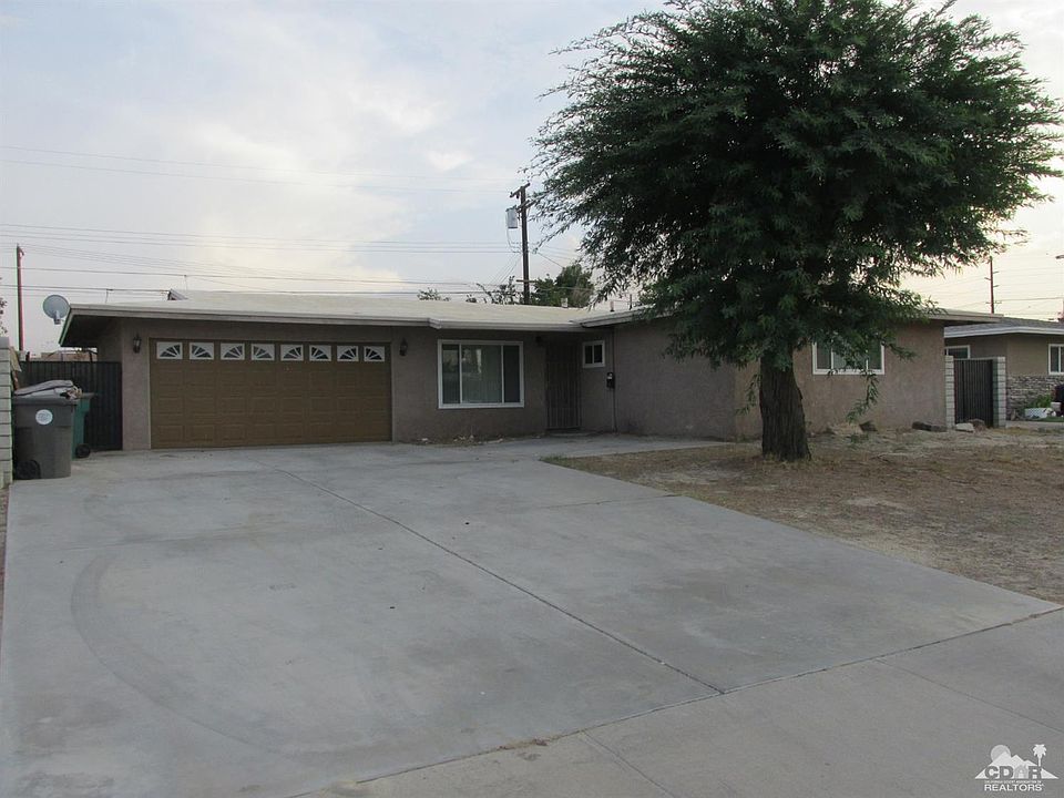 1st image of 81065 Francis Ave