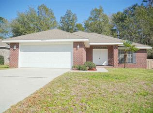 4042 Jacaranda Trce, Milton, FL 32583