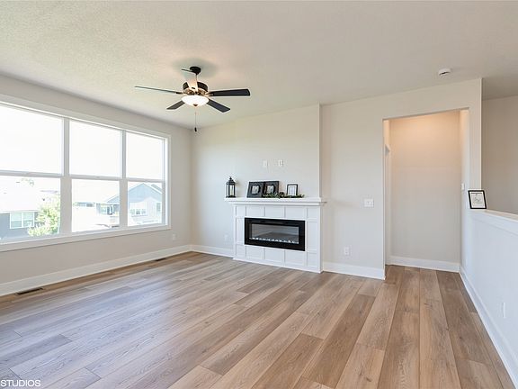 5th image of 405 N 19th St