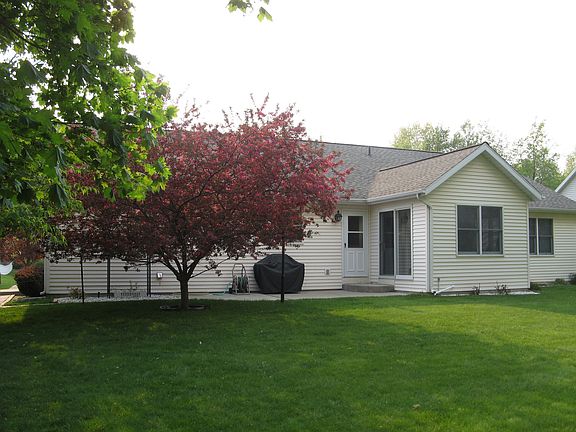 View of 4 Season RmK