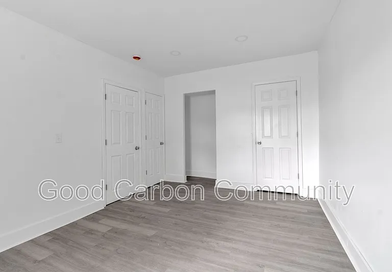 235 Oliver St #1 — Photo 14