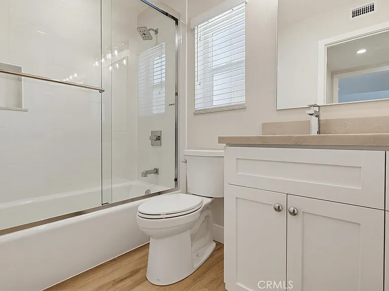 28712 Mount Rushmore Rd — Photo 16