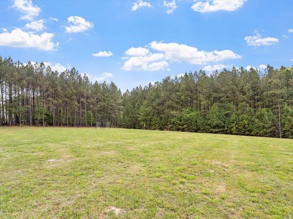 956 The Parks Dr, Pittsboro, NC 27312