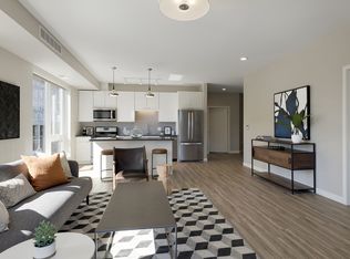East End, Minneapolis, MN 55415