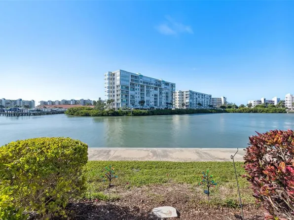 7930 Sun Island Dr S APT 103, South Pasadena, FL 33707