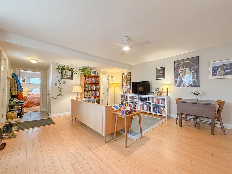 9 Tate St #1 — Photo 28
