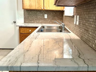 1107 Darlene Ln, Arlington, TX, 76010