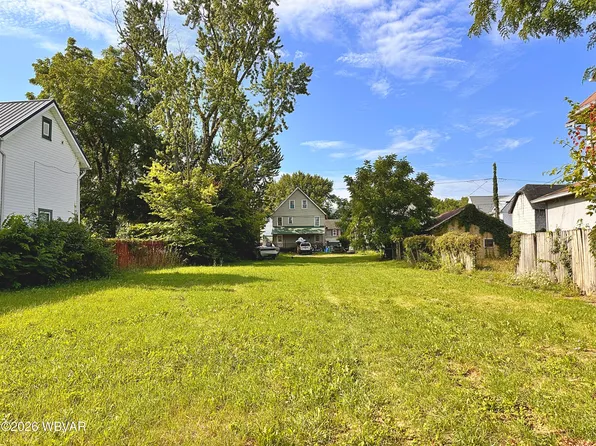 1535 Memorial Ave, Williamsport, PA 17701