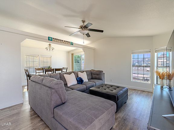 4th image of 10144 Harbor View Rd W