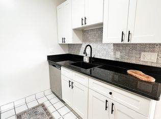 Oregon Mews, Cincinnati, OH 45202