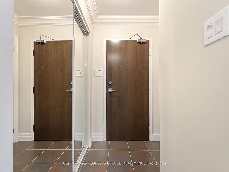 9 George St N #2602 — Photo 6