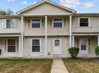 116 Beaconridge Dr, Bolingbrook, IL 60440