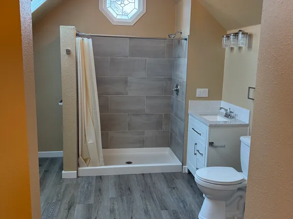 1404 N Lincoln St #2U, Spokane, WA 99201