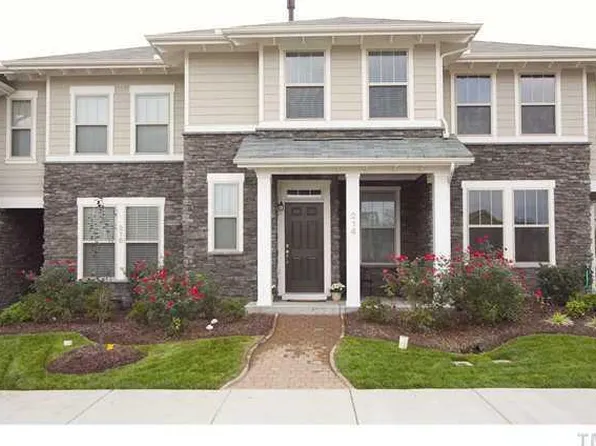 214 Duck Mill Cir, Cary, NC 27519