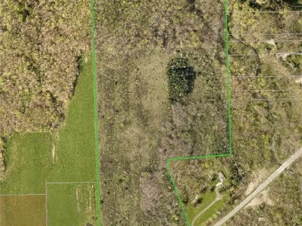 14700 Rock Creek Rd, Chardon, OH 44024