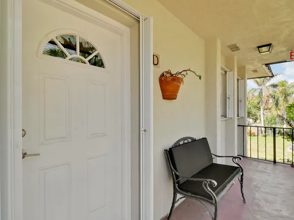 402 Fern St, Jupiter, FL 33458