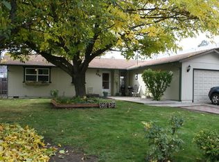 108 S Rose St, Phoenix, OR 97535