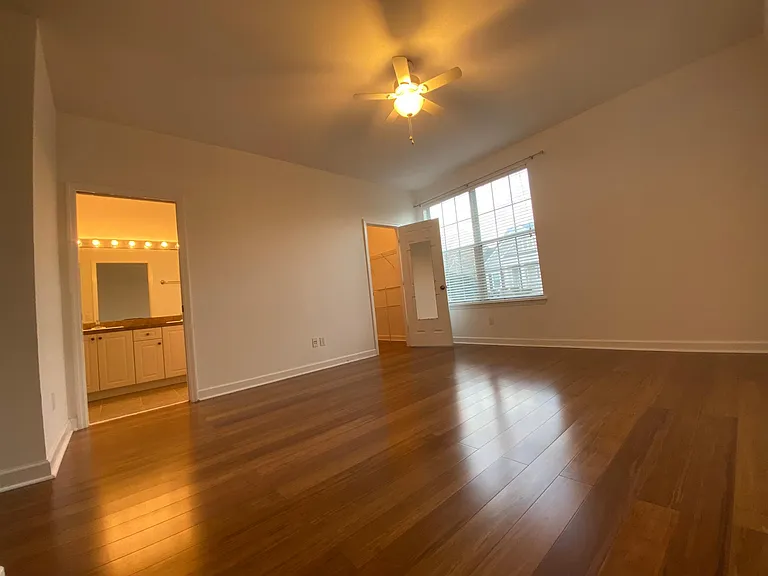 2549 Twain Dr — Photo 10