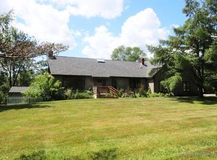 1294 Kenduskeag Ave, Bangor, ME 04401