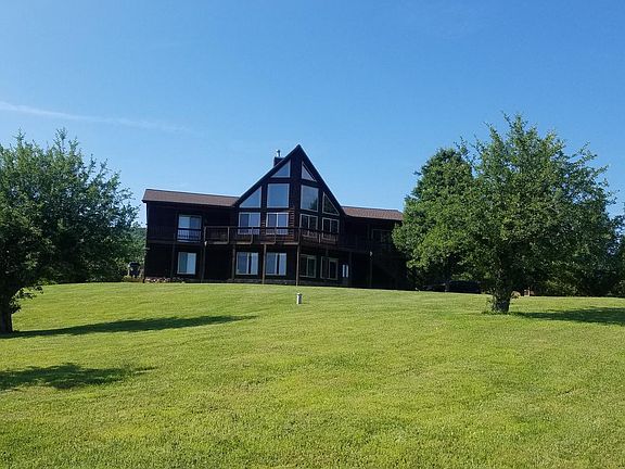 3rd image of 88 Harmony Manor Dr