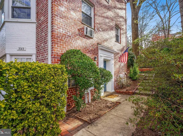 3313 Valley Dr, Alexandria, VA 22302