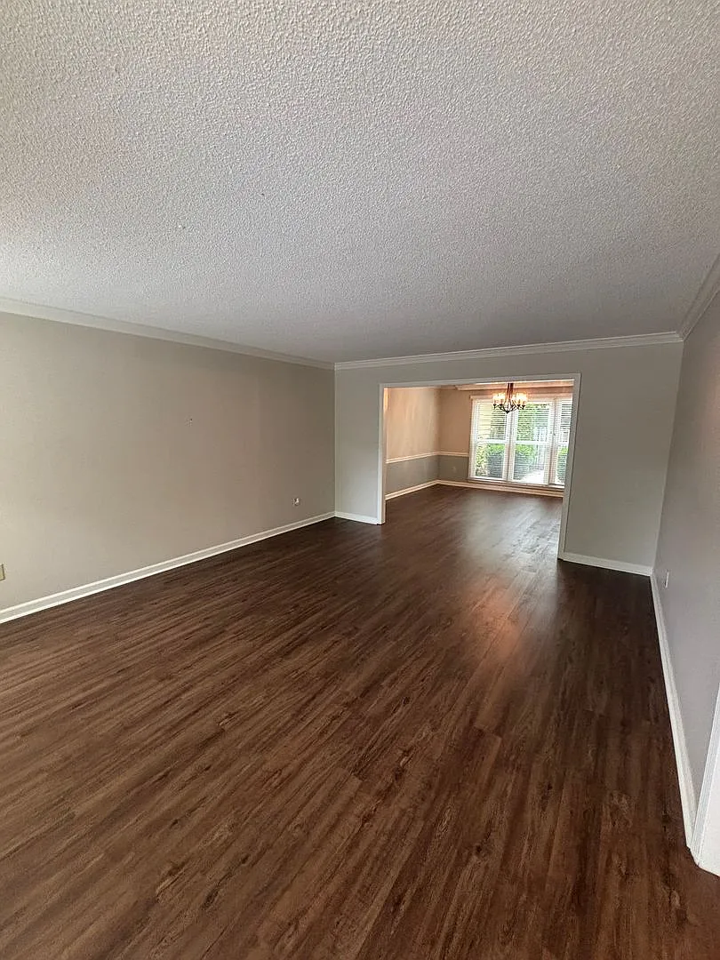 West Knoxville Townhouse — Photo 3