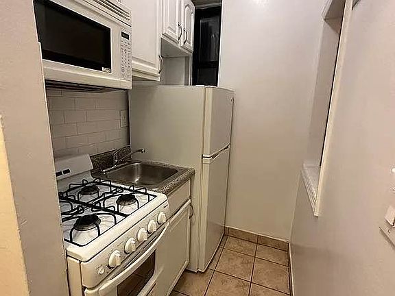 5th image of 333 E 89th St APT 2F