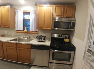 235 S Forest Rd, Williamsville, NY 14221