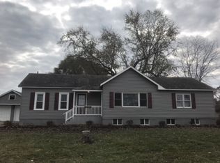 26245 W Ivanhoe Rd, Wauconda, IL 60084