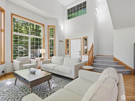 3rd image of 6534 NE 198th Street