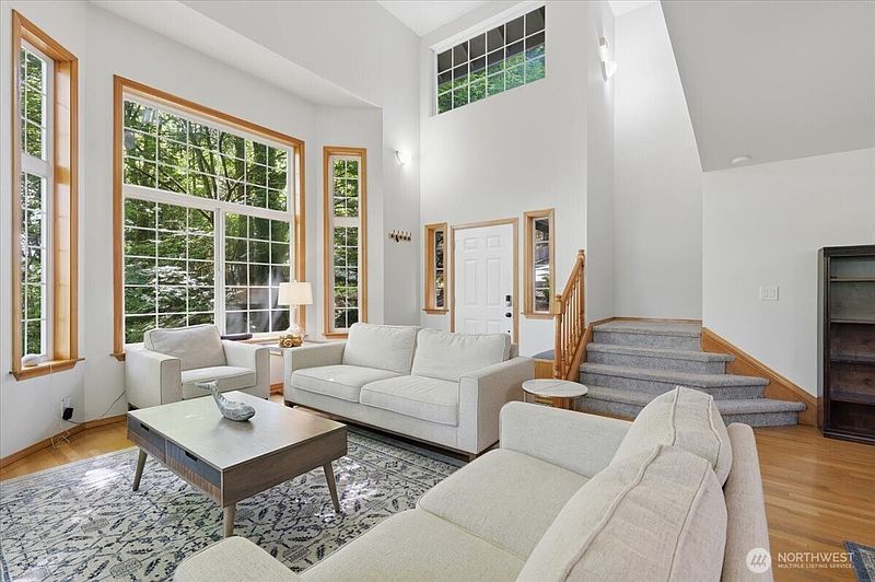 3rd image of 6534 NE 198th Street