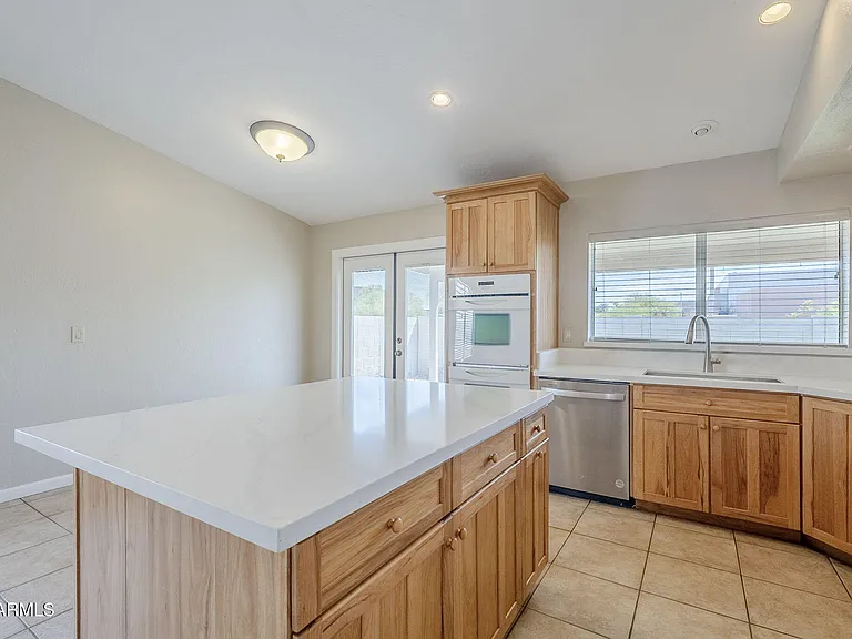 7707 S Kenwood Ln — Photo 21