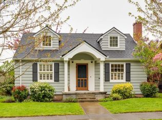 4305 SE Ash St, Portland, OR 97215