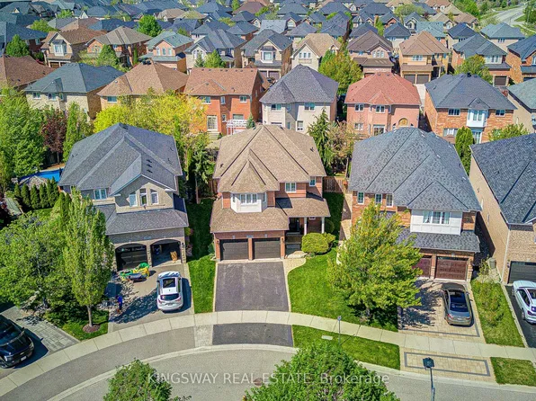 2083 Willhaven Trl, Oakville, ON L6M 5G3