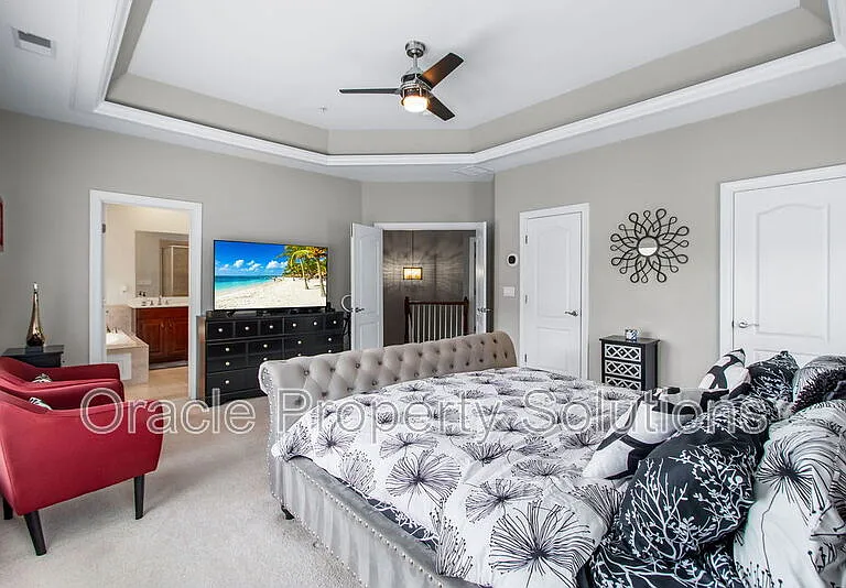 9701 Mossy Bark Ln — Photo 25