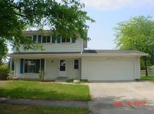 5166 Reinhardt Ln, Bay City, MI 48706