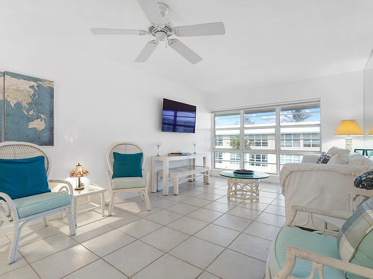 3851 N Ocean Blvd #404 — Photo 5