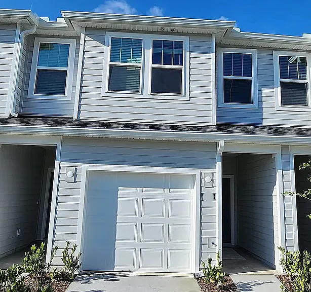 669 Holly Lakes Dr — Photo 1