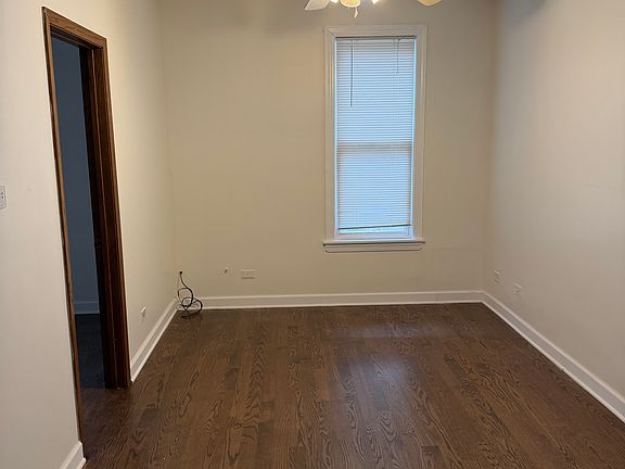 2nd image of 2121 W Huron St #Ch1