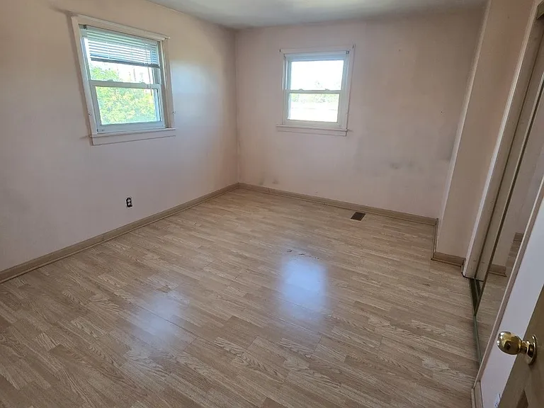 7139 W 74th Pl — Photo 20