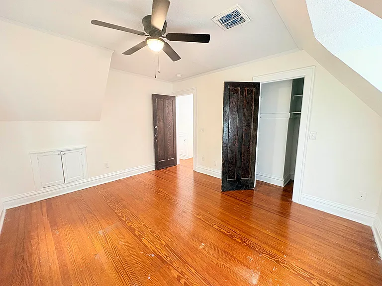 212 Barbourville Dr — Photo 32