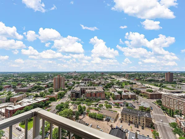 929 Portland Ave APT 2409, Minneapolis, MN 55404