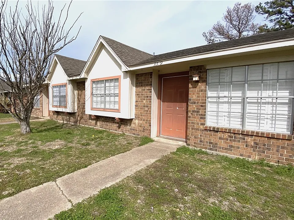 3317 Longleaf Cir