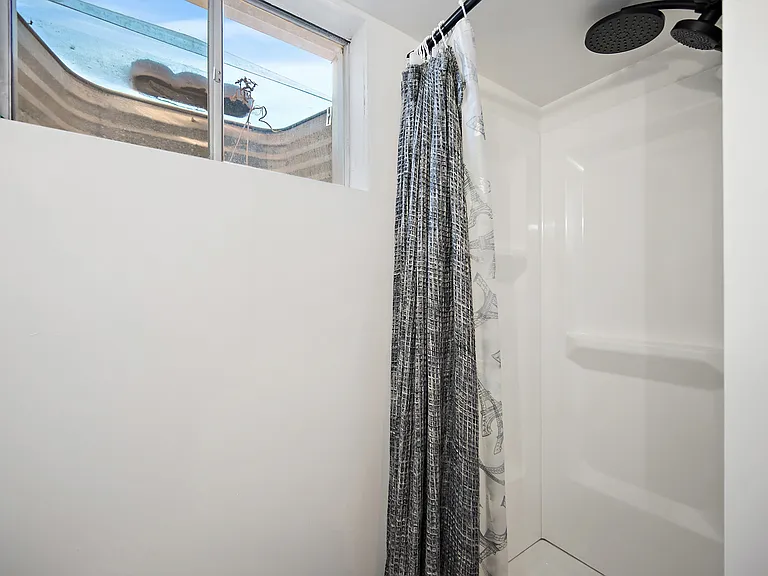 638 Dove Pl — Photo 26
