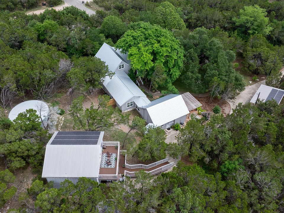 2nd image of 501 Box Canyon Rd